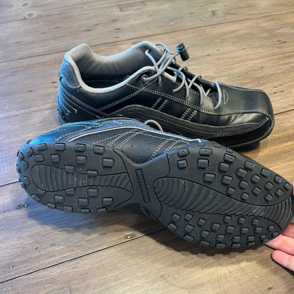 Sketchers Classic Air Memory Foam - image 1